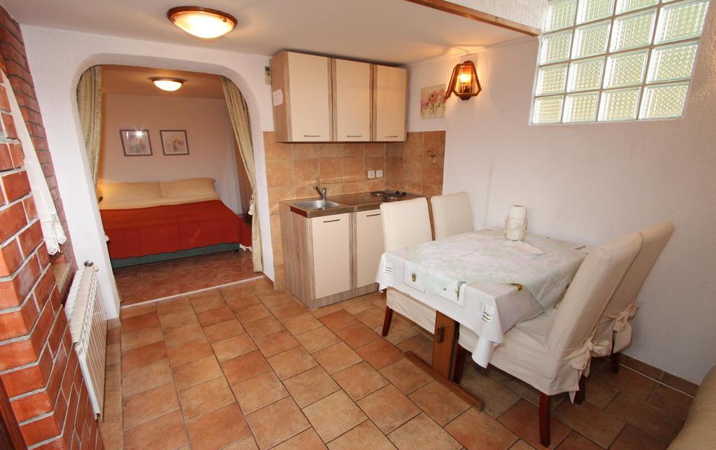 Apartments Villa Lucu Rovinj Buitenkant foto
