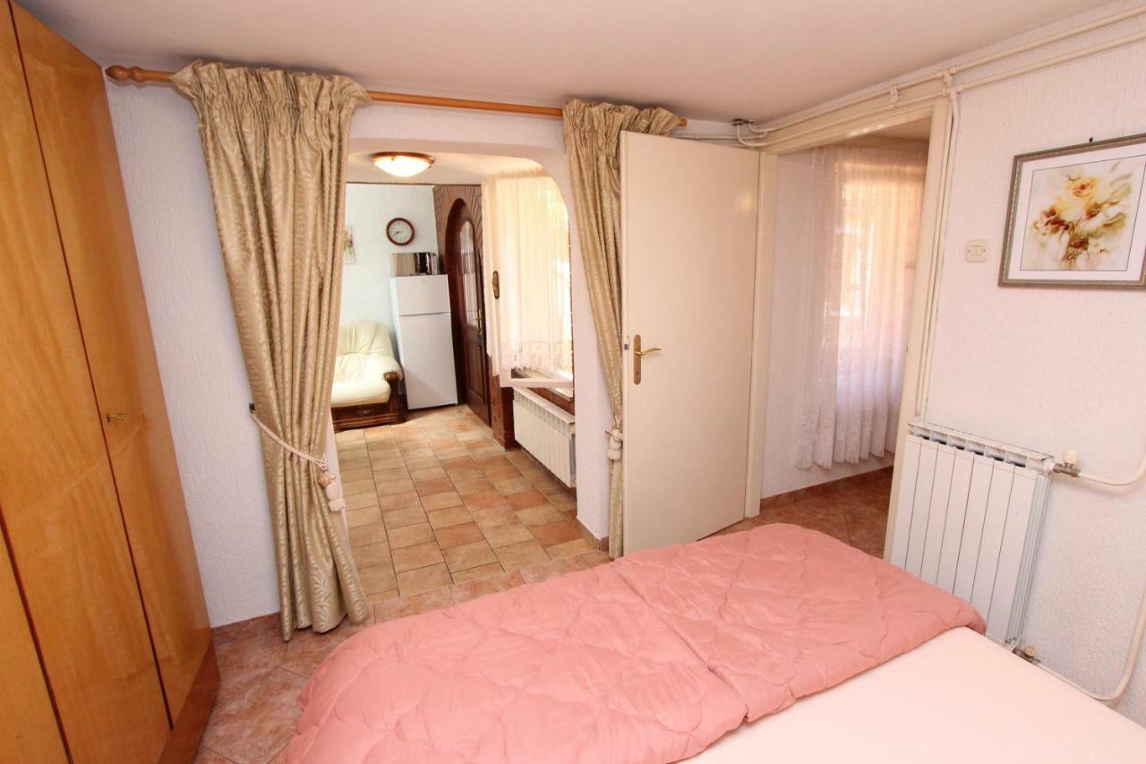 Apartments Villa Lucu Rovinj Kamer foto